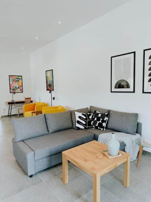Apartment 100 Qm Im Weindorf - Balkon/Garage Aspisheim 外观 照片
