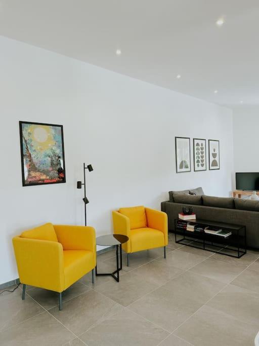 Apartment 100 Qm Im Weindorf - Balkon/Garage Aspisheim 外观 照片